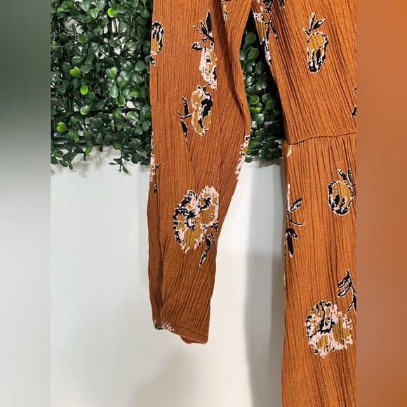 Stitchfix French Grey Brown Floral MIDI Cottagecore Milkmaid Dress Size Large - Picture 3 of 10